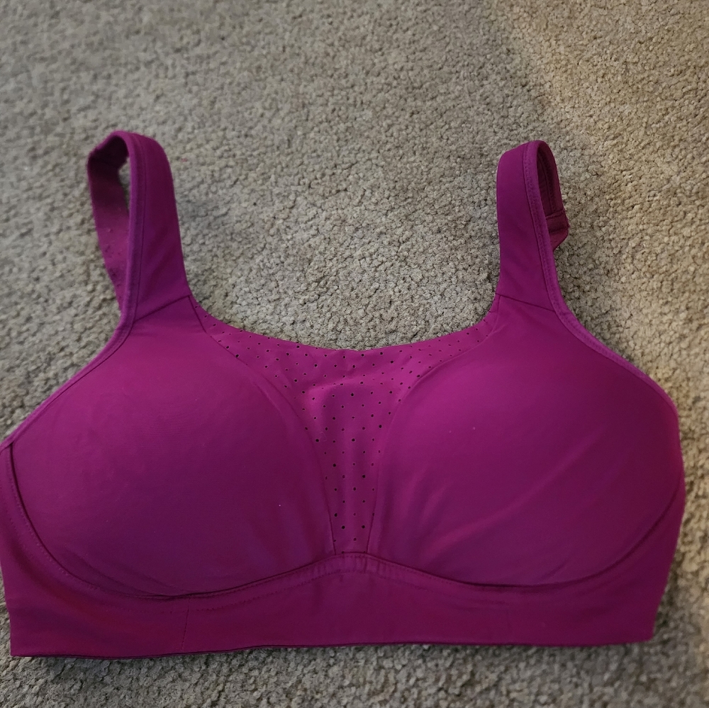Lululemon - Picture 8 of 8